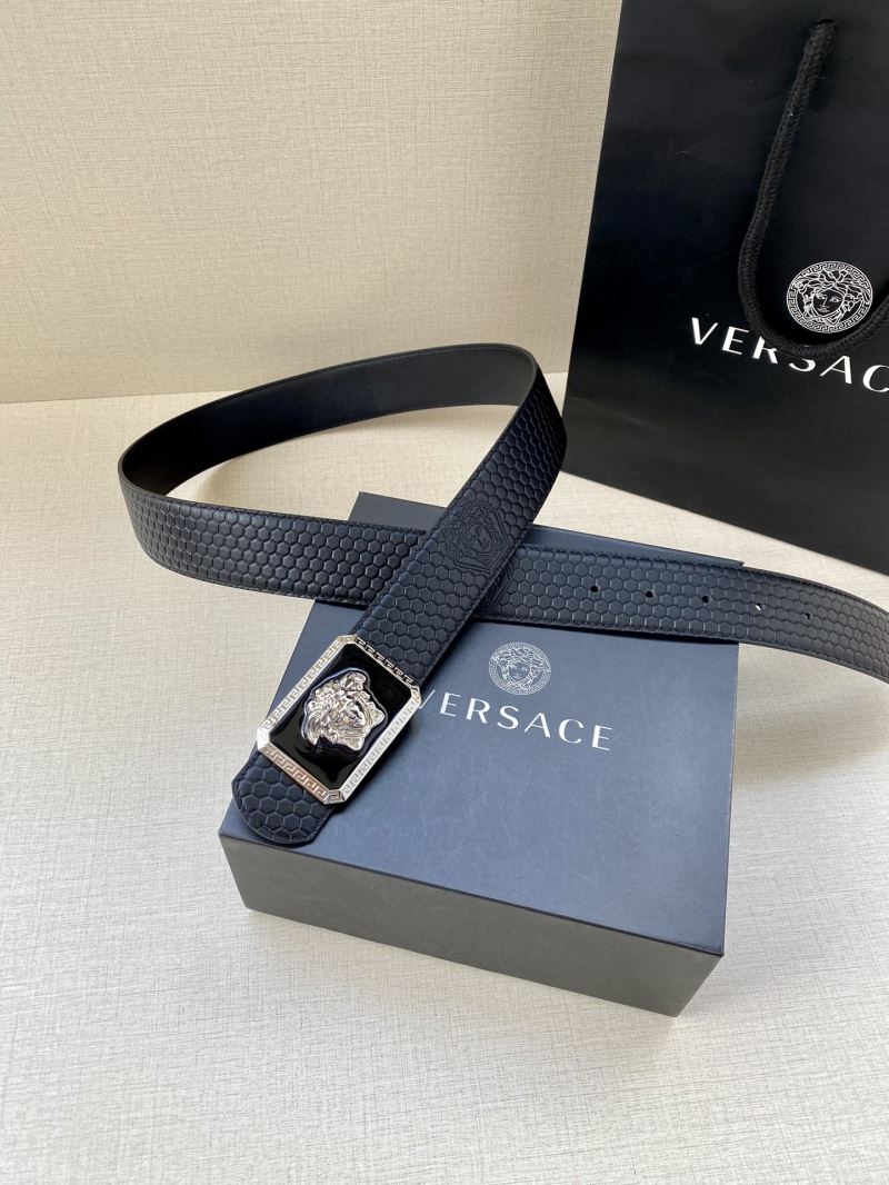 VERSACE